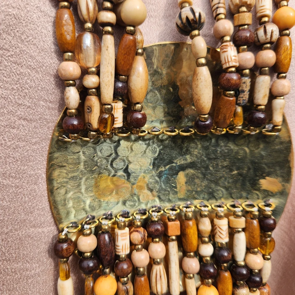 Neutral Beaded Statement Necklace with Bold Medallion ๐ - Picture 15 of 17